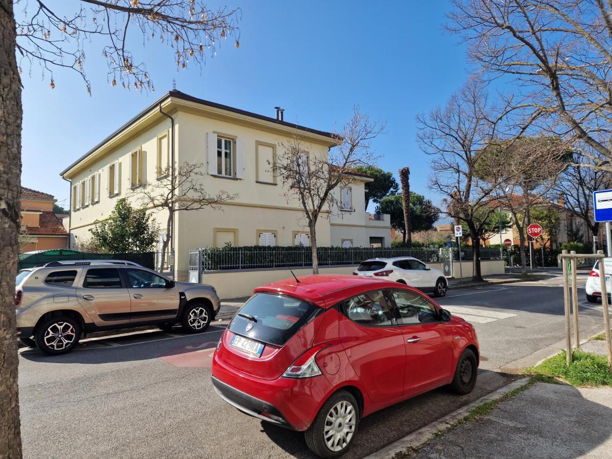 Villa Sante Residence بيزارو المظهر الخارجي الصورة
